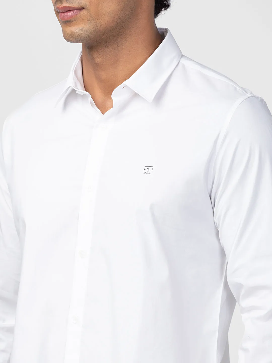 Spykar Men Dark Blue Cotton Slim Fit Floral Shirt